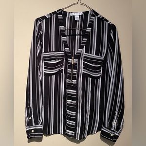 🌼 5 for $15 🌼 Black & White striped blouse (Sz M)